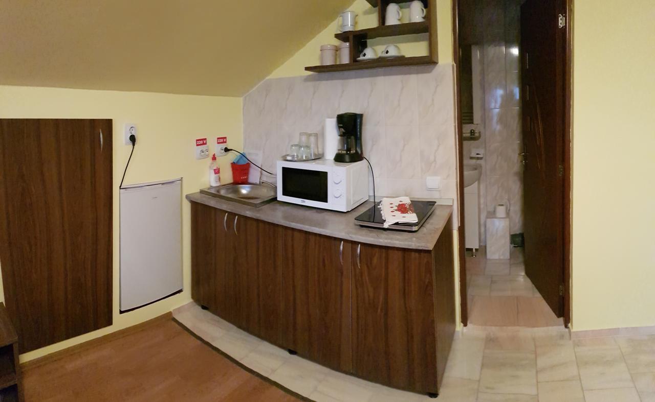 Ferienwohnung Floare De Colt Hermannstadt Exterior foto